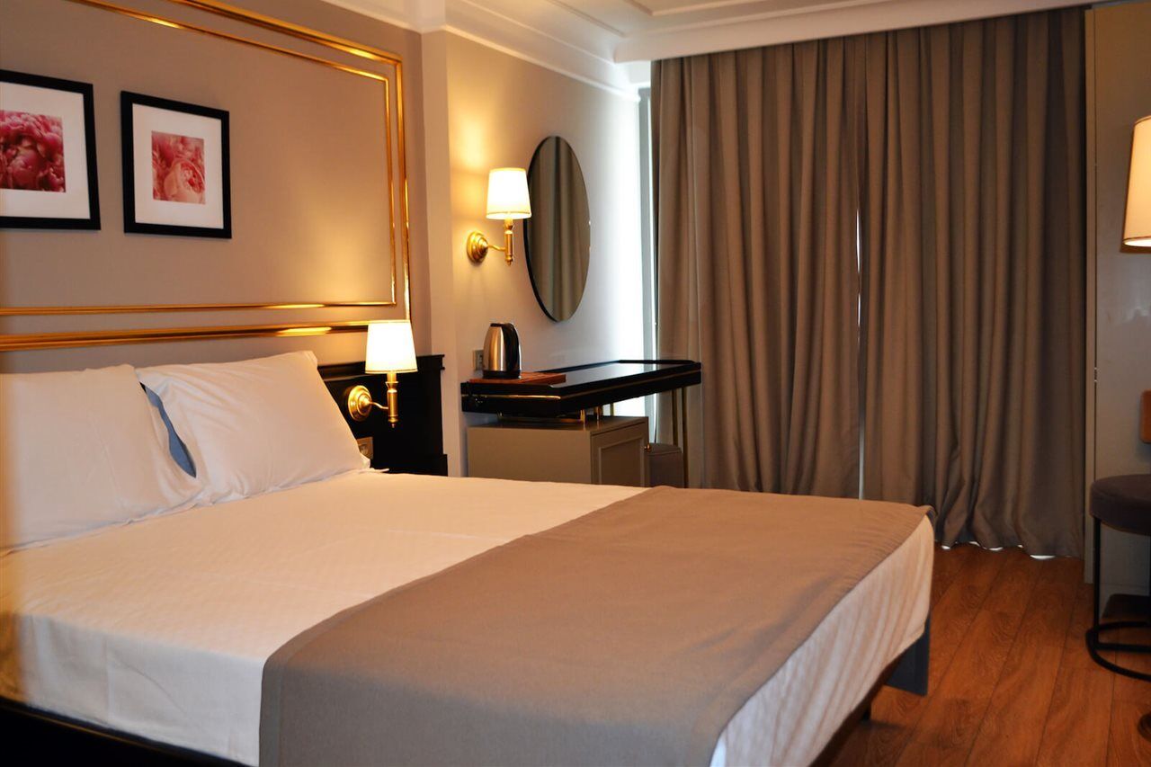 Reo Hotel Spa - Ex Pacco Hotel Antalya Eksteriør bilde